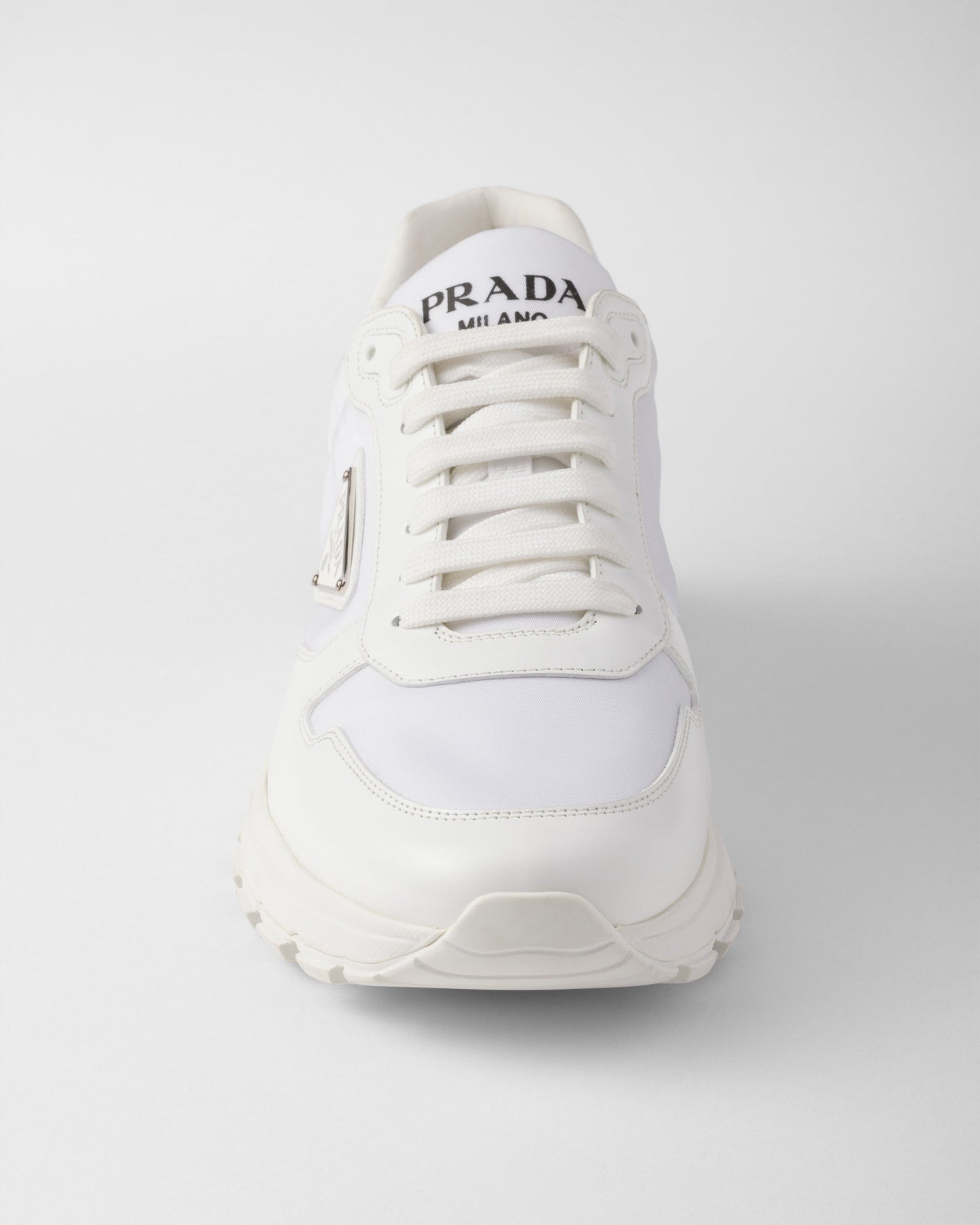 Basket Prada Blanc en cuir brossé